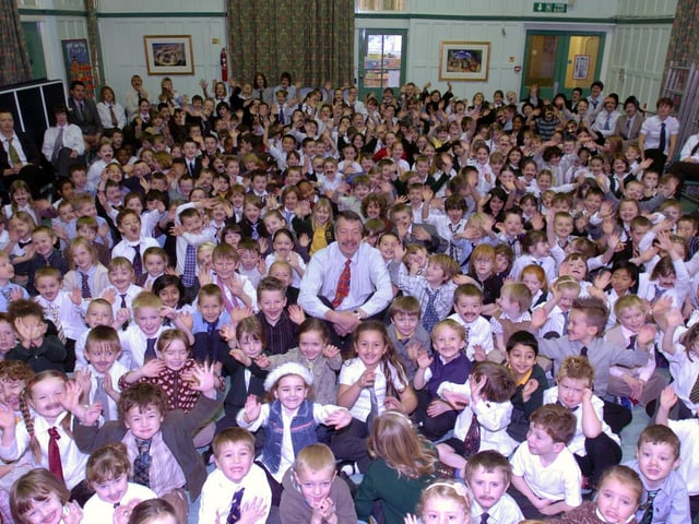 Kettering, Hawthorn Community Primary School, retirement of Headteacher Richard Hall, marked by dress up as Richard Hall day.  2008
