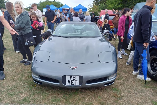 Rushden Car Rally Picture special: All the best bits as classic cars line Rushden's Hall Park