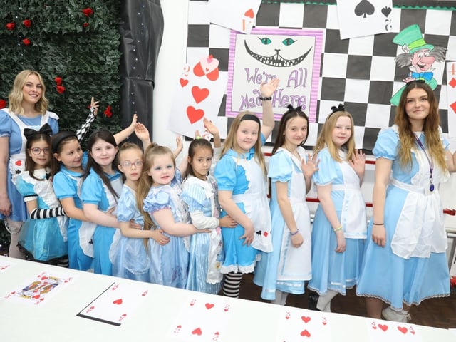 Alices in Wonderland