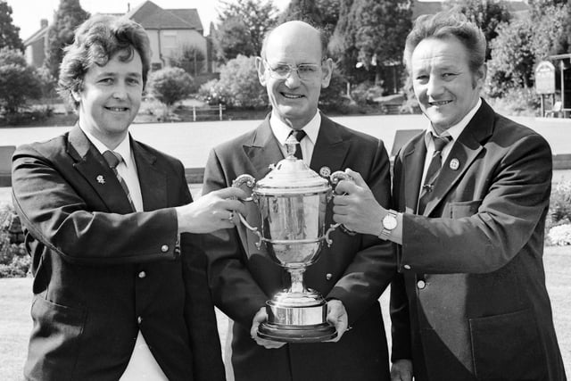 LOCAL BOWLS PLAYERS 1986