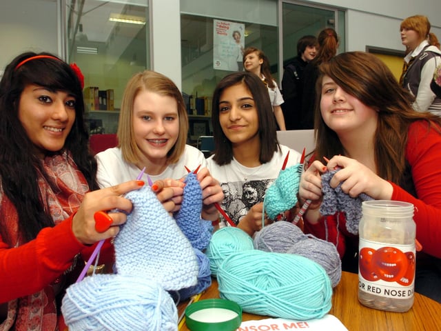 Corby: Kingswood school Red Nose Day Shahmaz Chaudhury, Kayleigh Toward, Kirtika Vashist and Lauren Lambe knitting scarfs March 2011