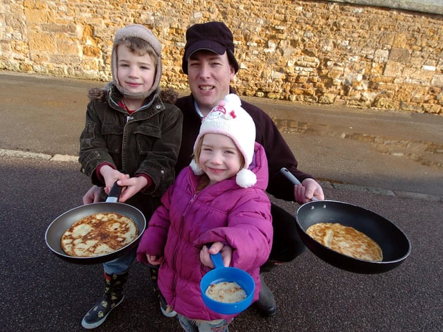 Caldecott, Pancake Races for Shrove Tuesday, Harry Campbell, 5, Nick Campbell, Sophie Campbell, 4. February 2010