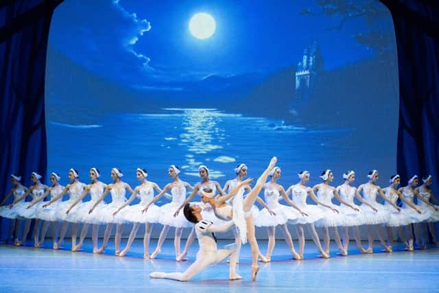 Raymond Gubbay will presents Varna International Ballet’s  Swan Lake