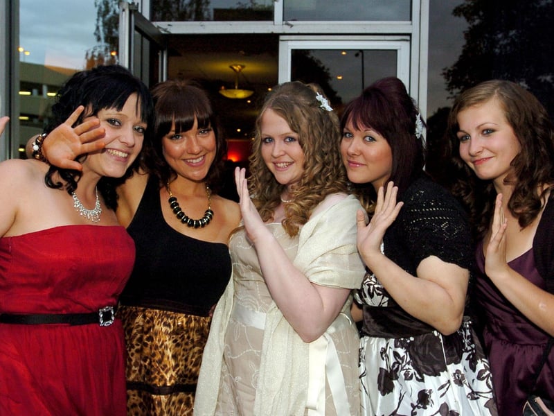 Northampton Park Inn Wollaston School Prom: l-r Gemma Plain, Rosie Blachadder, Rebecca Cole, Abigail York and Laura Savory. 2009