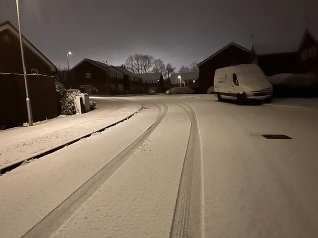 Wellingborough, around 3am. Beautiful!