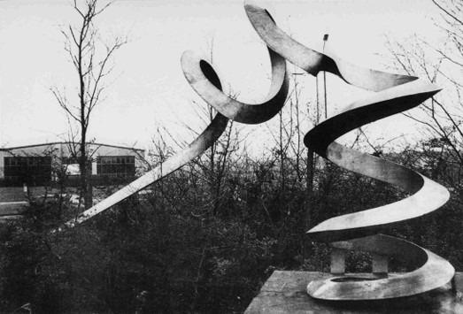 The Spirit of Corby statue when it was distorted. March 1997
