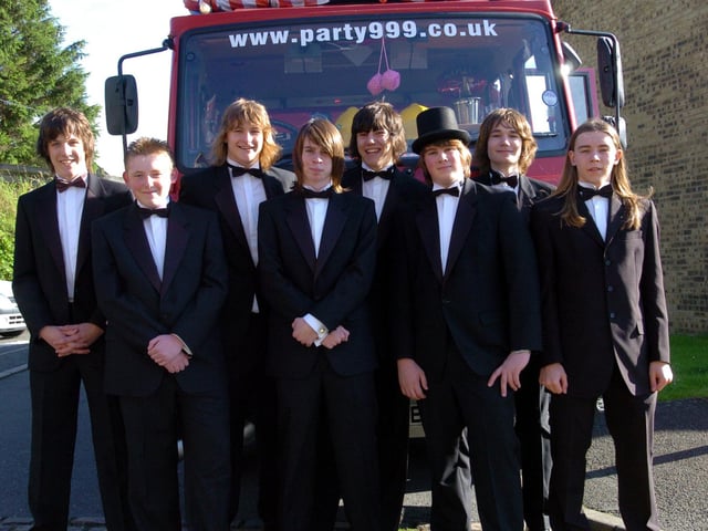 Rob Lewis, Karl Harker, Sam Harrop, Dan Tilley, Ryan Scheunig, Steve Cammidge, Tom Avery and Steve Graur at the 2007 prom