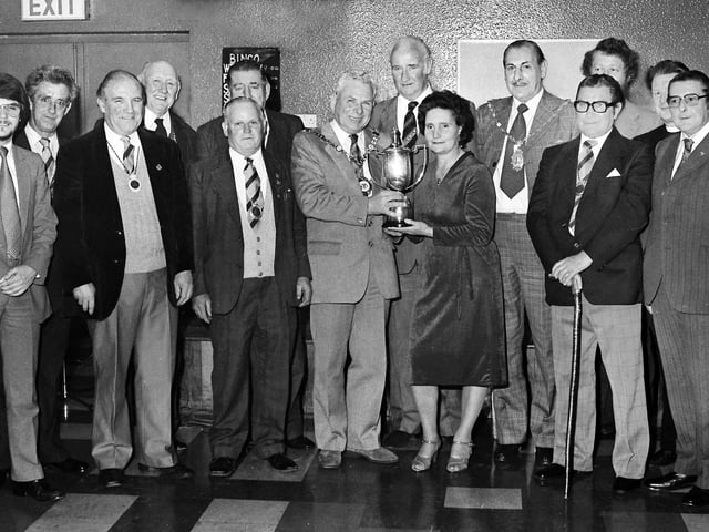 1982 PRESENTATION BY THE MAYOR OF KETTERING AT BROUGHTON