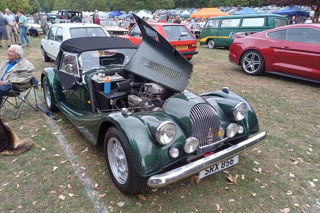 Rushden Car Rally Picture special: All the best bits as classic cars line Rushden's Hall Park