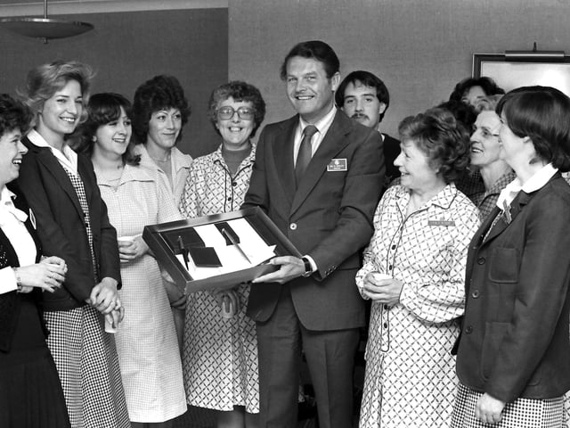 1982 MANAGER LEAVES M&S KETTERING