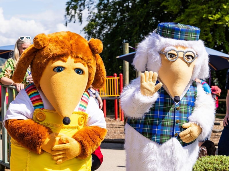 Marcus Robertson, Son of Wombles author Elisabeth Beresford officially launched Womble Mania! At the Heights of Abraham.