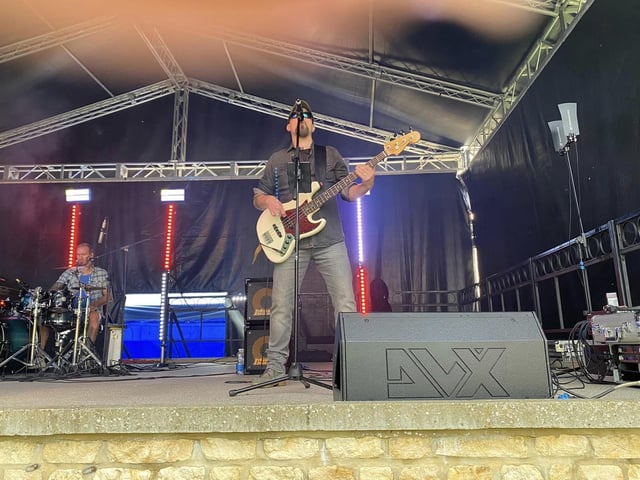 Local Traders and live entertainment on offer as Rushden celebrates in the sun