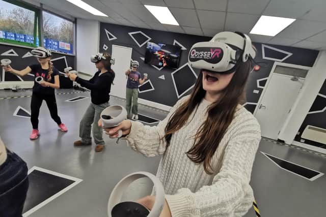 Stepping into another world – together! At OdysseyVR, friends and families experience next-level adventures in Free-Roam VR. Laugh, move, play – it's gaming like you've never seen it before.