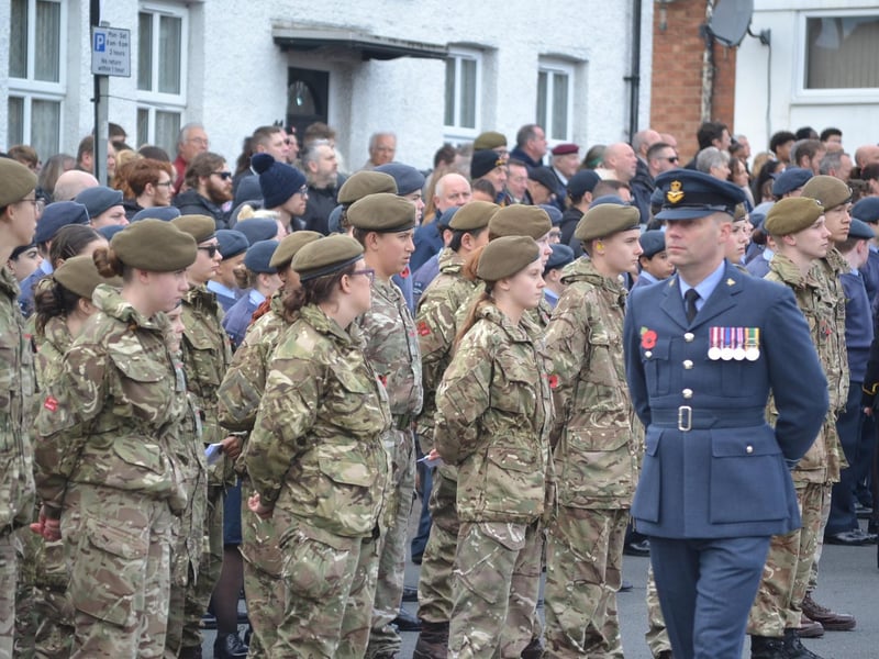 Hundreds gather at Broad Green in Wellingborough to pay respects at Remembrance Sunday service