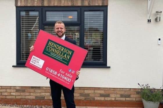 Henderson Connellan is fundraising for Breast Cancer Now