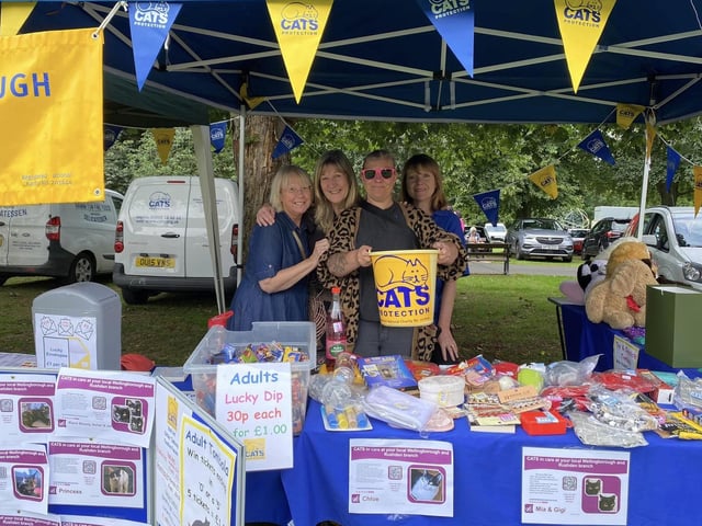 Local Traders and live entertainment on offer as Rushden celebrates in the sun