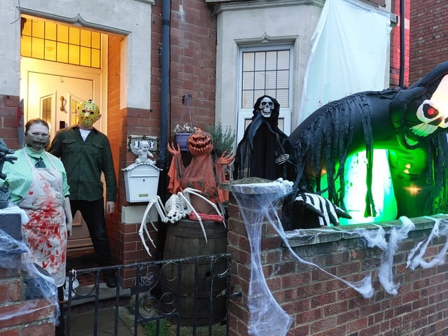 Kingsley Avenue Halloween