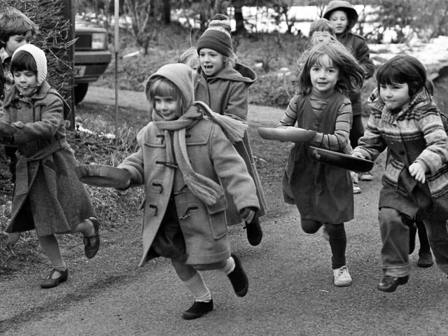 1983 Pancake races in Rushton