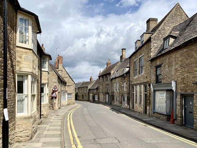 Brimming with old world charm and character, Oundle is considered by Muddy Stilettos' experts as the "posh bit" of Northamptonshire, set as it is in a perfectly picturesque rural bubble. Thankfully, the culture and foodie scene is bang up to date with The Falcon Inn at Fotheringhay offering a gastronomic flair that sets the bar high for other local hostelries and the Oundle Intrernational Festival, which takes place every year in July. The town is full of boutiques and independent shops and nearby attractions include Fotheringhay Castle - the birthplace of Richard III and the place Mary Queen of Scots - and Barnwell Country Park. Detached houses here cost around £490,000, semis around £321,600 and terraces around £247,545.