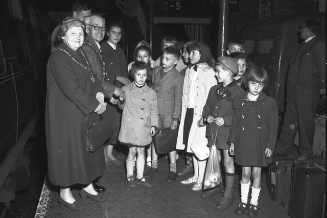 Refugee children at Wellingborough Station, May 27, 1959