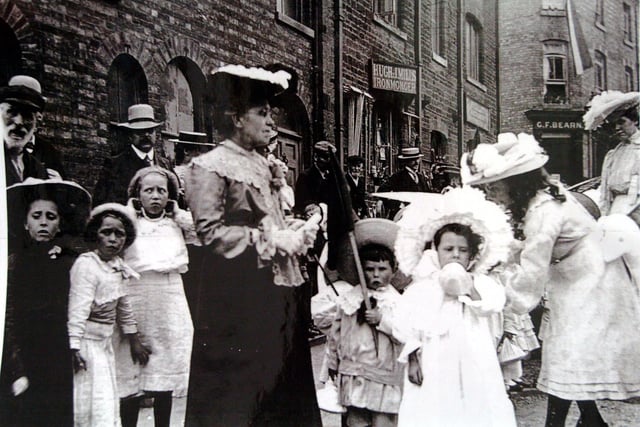 Market Hill in Wellingborough, 1911