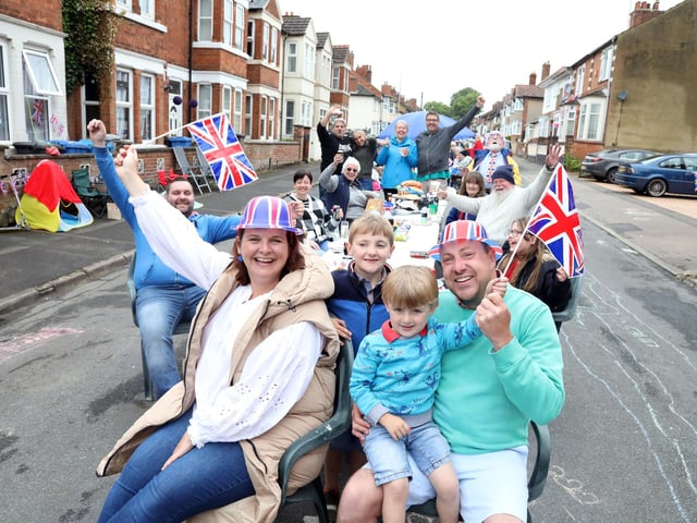 Kettering, Roundhill Road, Queen's Platinum Jubilee, street party and celebration