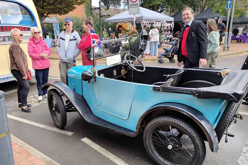 In pictures: Desborough 1940s Day bring nostalgic smiles to the town