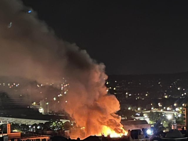 Huge fire breaks out in Bridge Street overnight as NINE fire crews continue to tackle the blaze in busy Northampton street