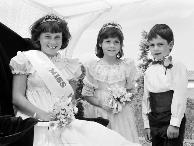 1986 EARLS BARTON CARNIVAL
