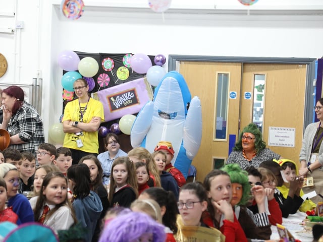 Golden ticket winners at Corby Kingswood Primary Academy:Corby children get Willy Wonka's golden tickets