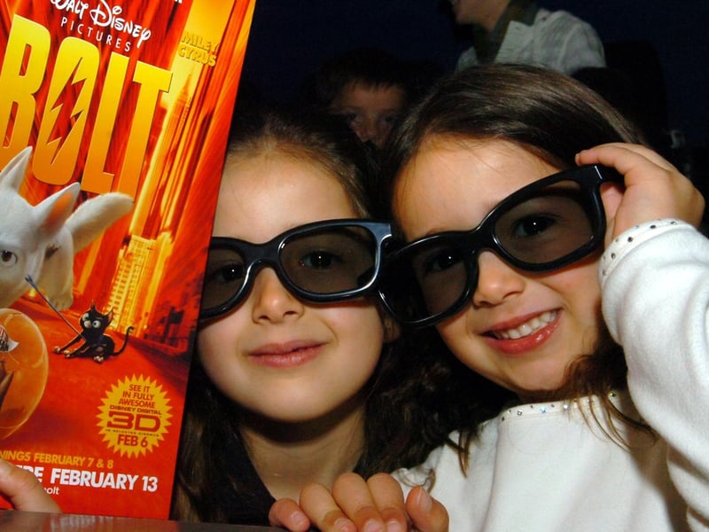 Kettering: Bolt 3D at the Odeon Ava Hitchcock 6 and sister Grace 4  With their 3D glasses ready to watch the film. 01/02/2009  : Retro special from the archive of the Odeon, Kettering