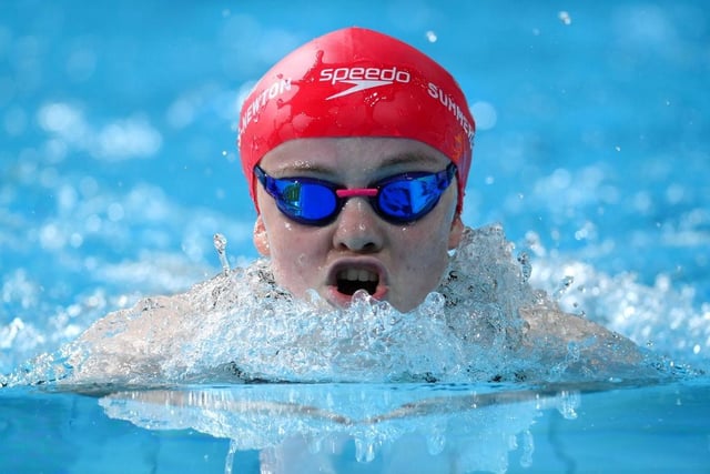 Maisie Summers-Newton competes in the Women's 100m Breaststroke SB6 Final