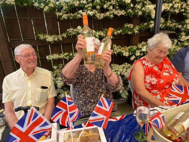 Residents like a drink!