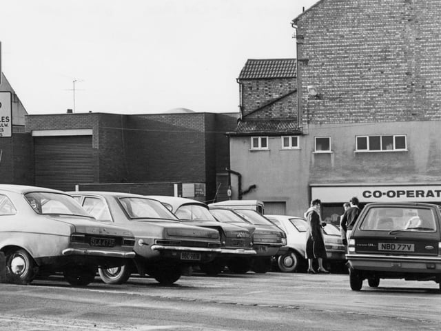 Rectory Road car park, January 1981
