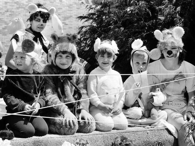 1986 EARLS BARTON CARNIVAL