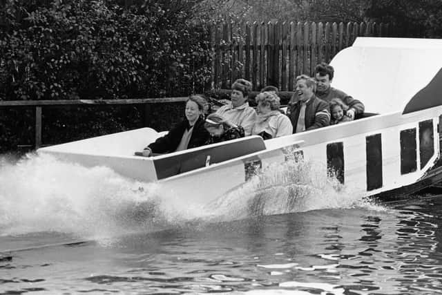 Wicksteed Park Water Chute 1991/National World