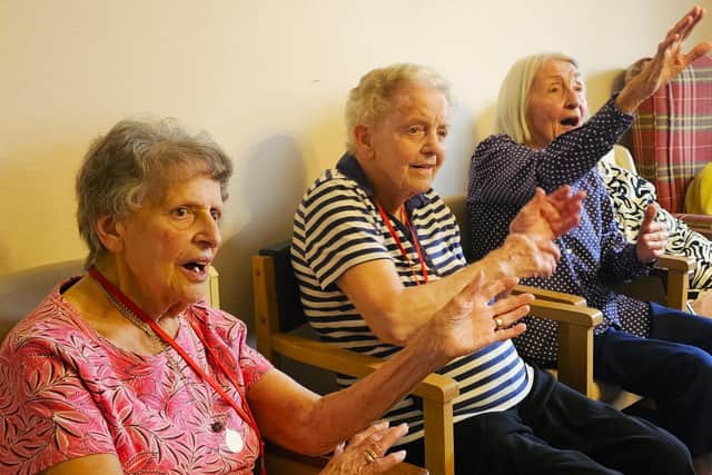 Matt Millers Magic at Elm Bank Care Home in Kettering created a delightful afternoon for all.