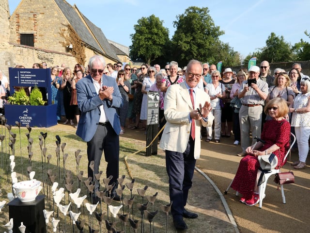 Art installation at Chester House for Cransley Hospice to mark the 25th anniversary of the Kettering hospice.
Artist Louise Crookenden-Johnson creator of the 500 handmade pottery robins, unveiled by Lord Lt James Saunders Watson
Friday, June 16, 2023