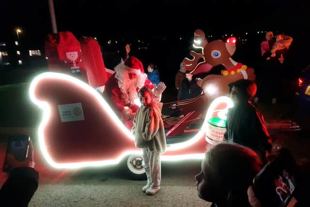 Hatton Rotary's Santa sleigh run continues tonight bringing Christmas ...