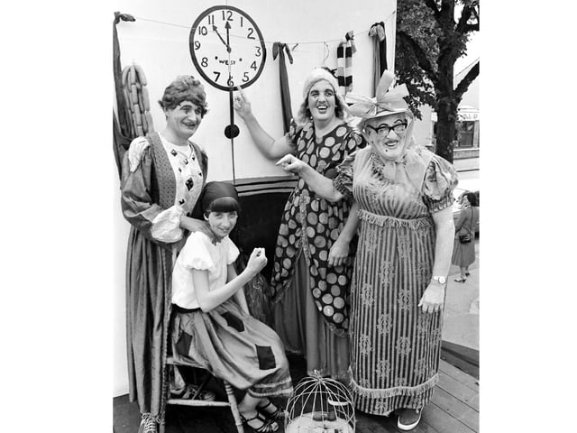 WELLINGBOROUGH CARNIVAL 1980