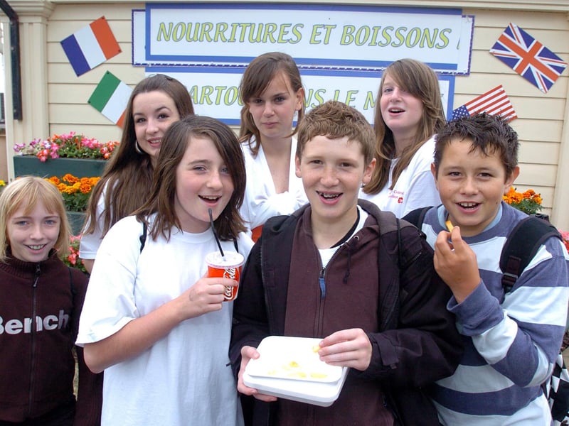 Latimer Students at the 2007 event including Molly Jinks, Natasha McIntyre, Emma Holliday, Alice Dainty, Rhea Clark, Josh Law, Mike O'Donnell.