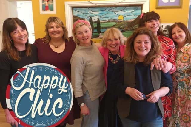 Happy Chic members with Denise Mackay /Happy Chic