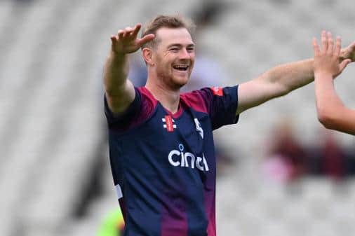 Tom Taylor claimed four wickets as the Steelbacks beat Derbyshire by five wickets