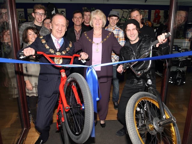 Wellingborough, Cyclelife cycle shop opens: Mayor and Mayoress Ken & Jean Harrington, along with Pro-BMX rider Nik Ford, open the shop in style. 2012