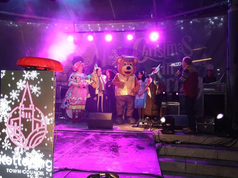 PICTURE SPECIAL: Kettering Christmas lights switch on event 2024