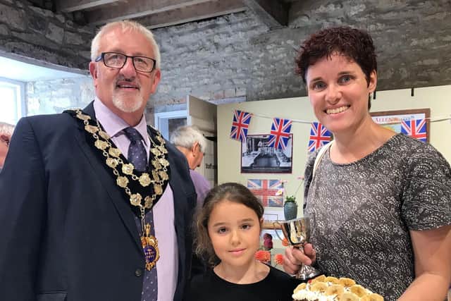 Mayor and Freya and mother Elaine