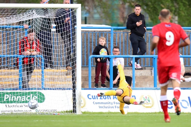 Jordan Richards' goal put Curzon Ashton in front and left Kettering's play-off hopes in tatters