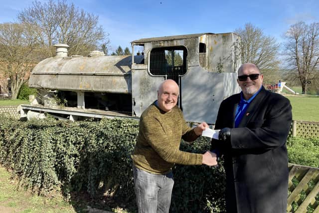 Friends of S&L 14 treasurer Phil Watts with Dennis Taylor from East Lloyds Community Association