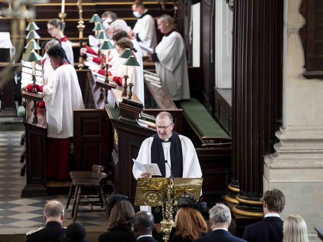 All Saints Church in Northampton hosted a remembrance service for Her Majesty Queen Elizabeth II on Sunday September 18. Pews were full as hundreds attended to pay their respects.