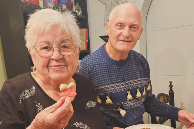 Alan and Mary Headland/family picture